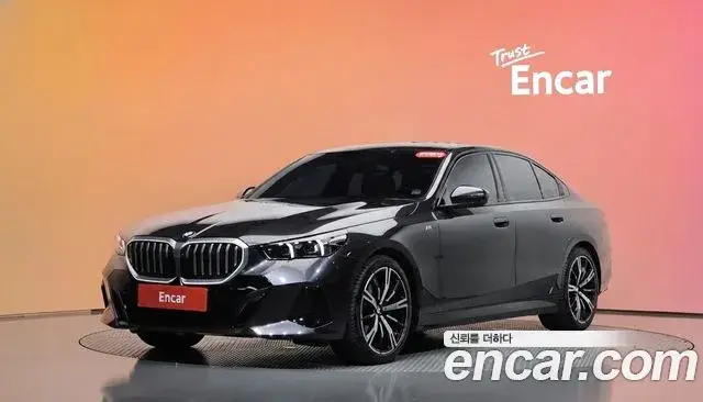 BMW 5 Series, 2024