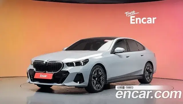 BMW 5 Series, 2025
