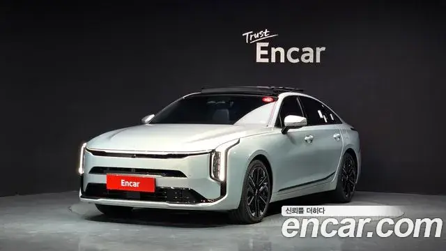 Kia K8, 2025