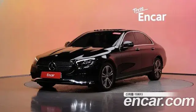 Mercedes-Benz E-Class, 2022
