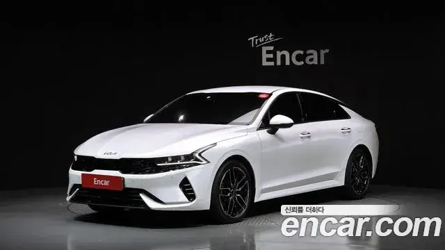 Kia K5, 2022