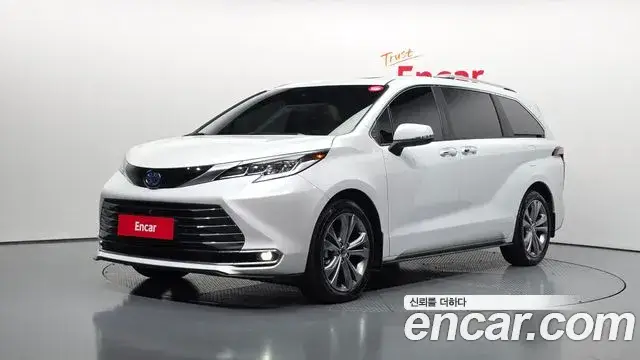 Toyota Sienna, 2024