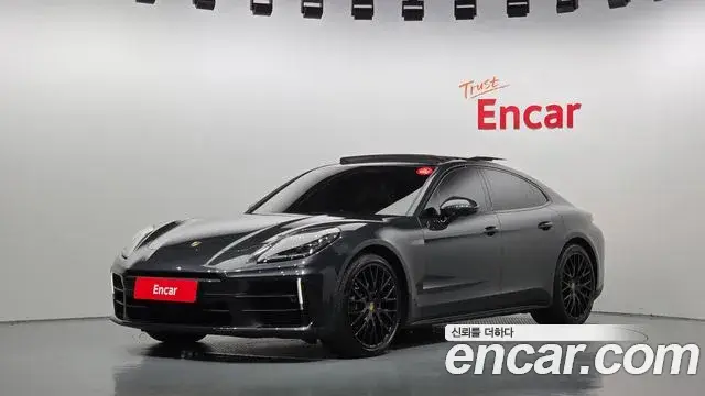 Porsche Panamera, 2024