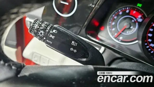 Hyundai The New Avante Hybrid, 2022