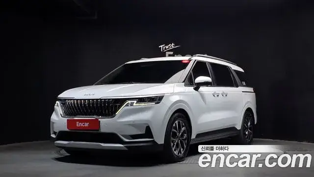 Kia Carnival, 2022