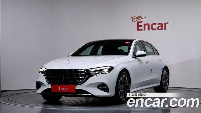 Mercedes-Benz E-Class, 2025