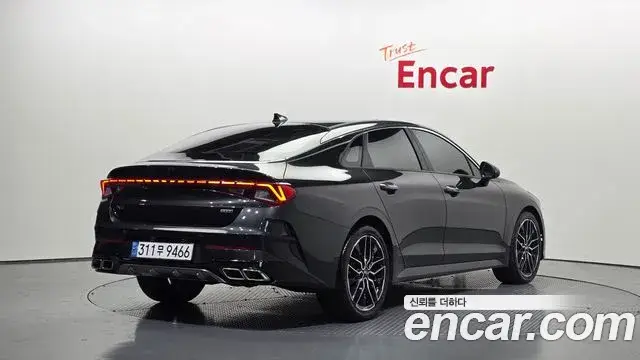 Kia K5, 2021