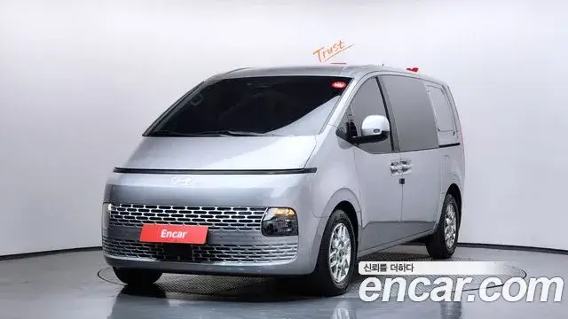 Hyundai Staria, 2024