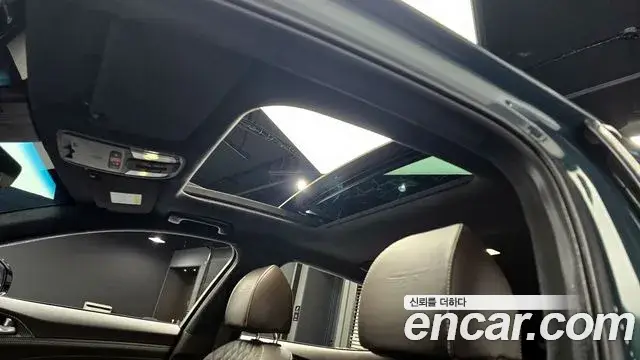 Kia Stinger Meister, 2022