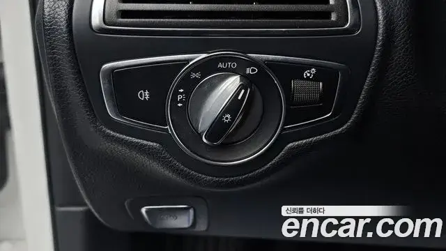 Mercedes-Benz C-Class, 2019