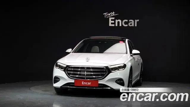 Mercedes-Benz E-Class, 2024