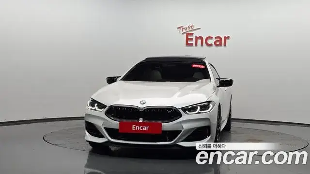 BMW 8 Series, 2025