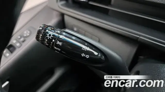 Hyundai Staria, 2023