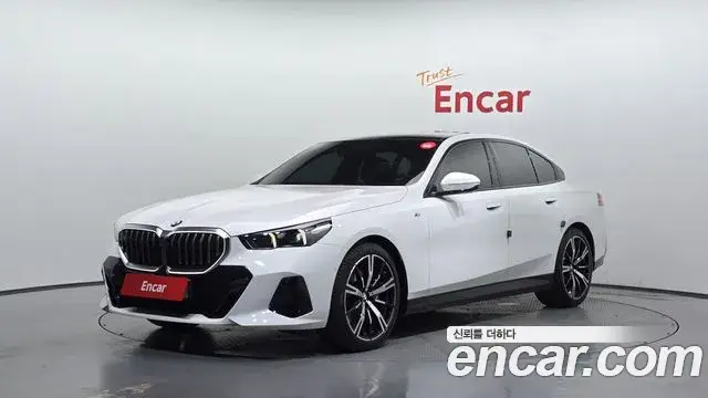 BMW 5 Series, 2025