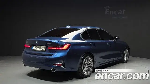 BMW 3 Series, 2021