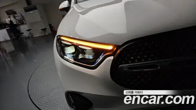 Mercedes-Benz GLC-Class, 2025