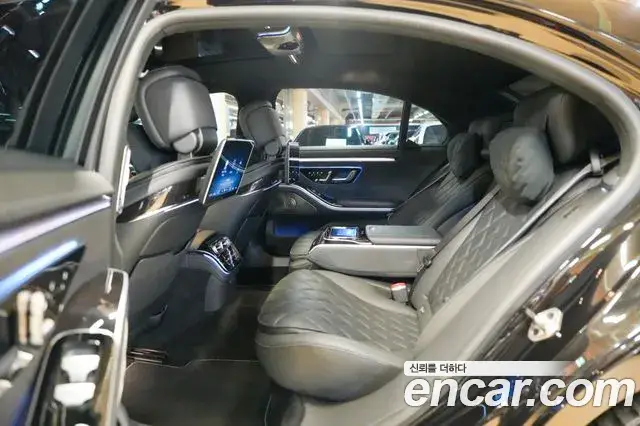 Mercedes-Benz S-Class, 2022