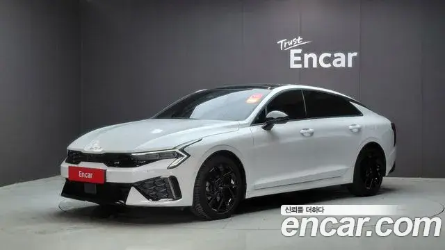 Kia K5, 2023