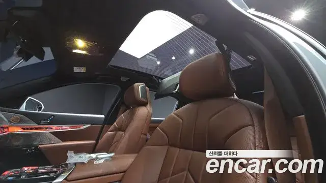 BMW i7, 2024