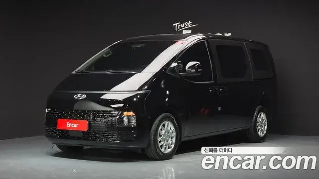 Hyundai Staria, 2022