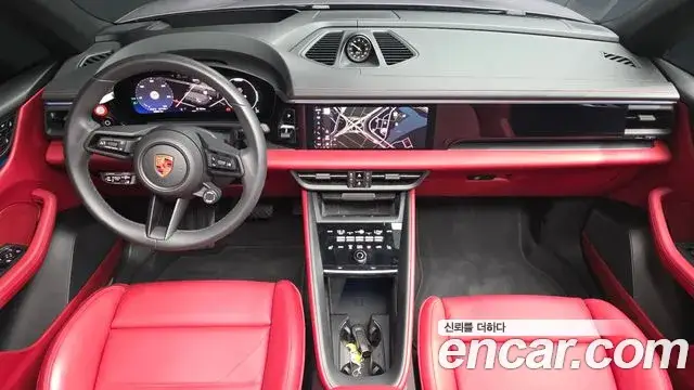 Porsche Macan EV, 2025