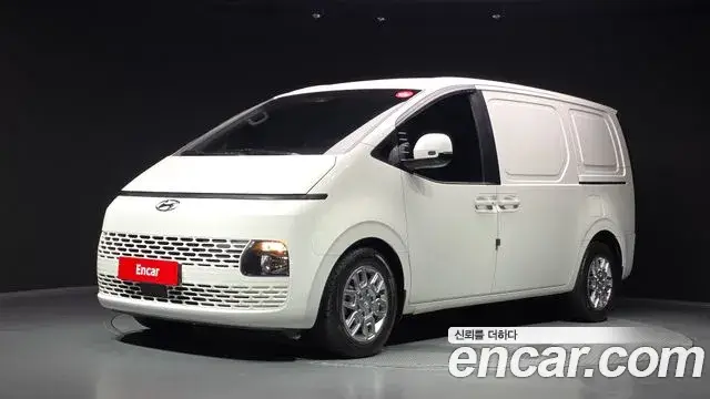 Hyundai Staria, 2021