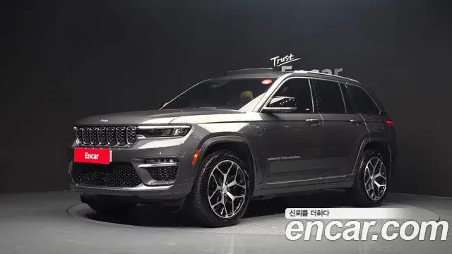 Jeep Grand Cherokee, 2023