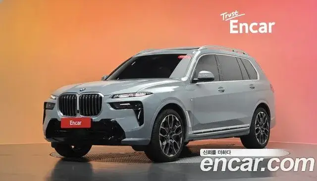 BMW X7, 2025