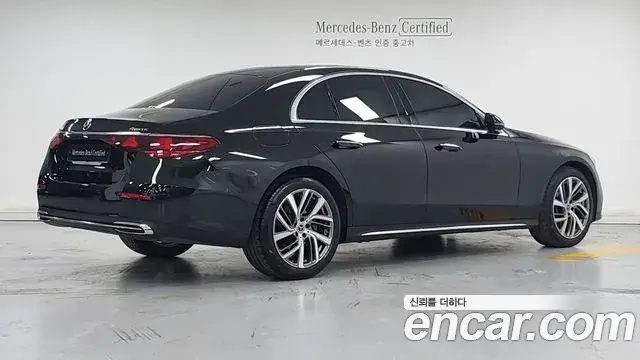 Mercedes-Benz E-Class, 2024