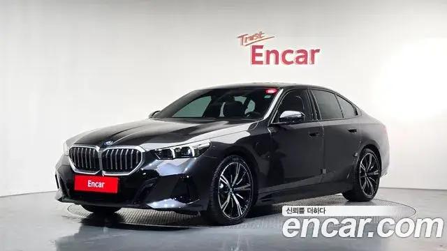 BMW 5 Series, 2026