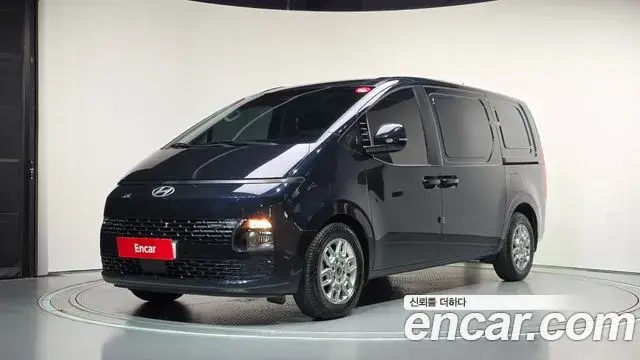 Hyundai Staria, 2024