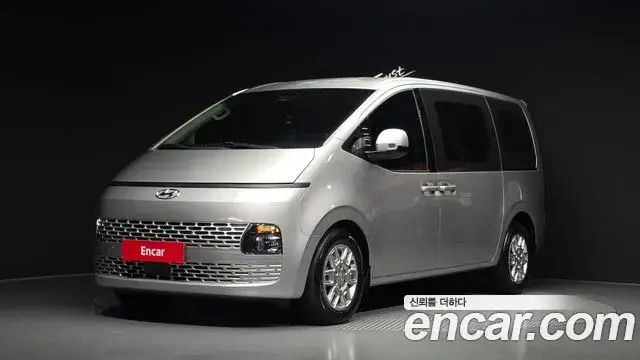 Hyundai Staria, 2021