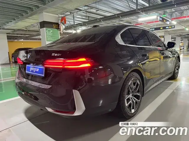 BMW 5 Series, 2025