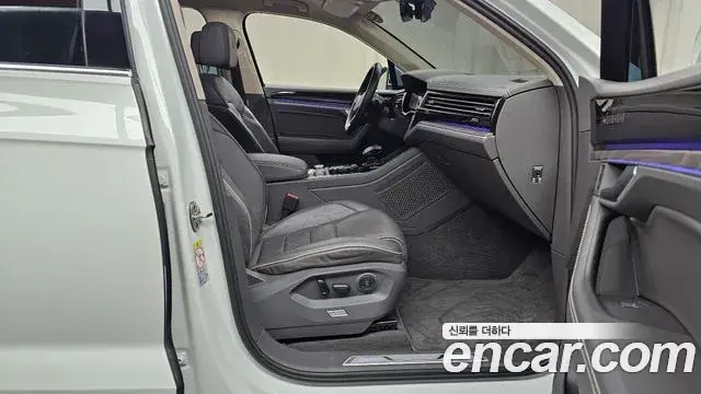 Volkswagen Touareg, 2022