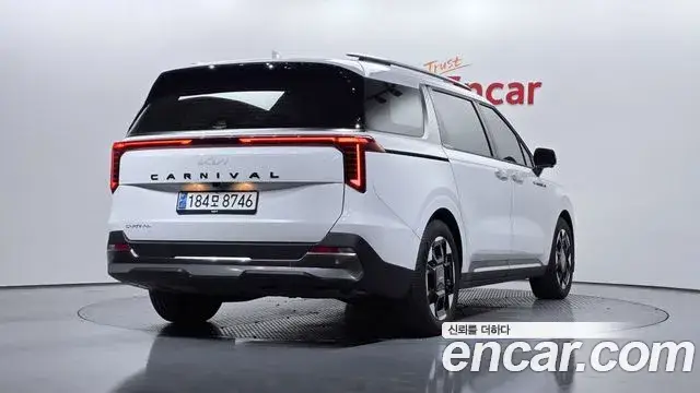 Kia Carnival, 2023