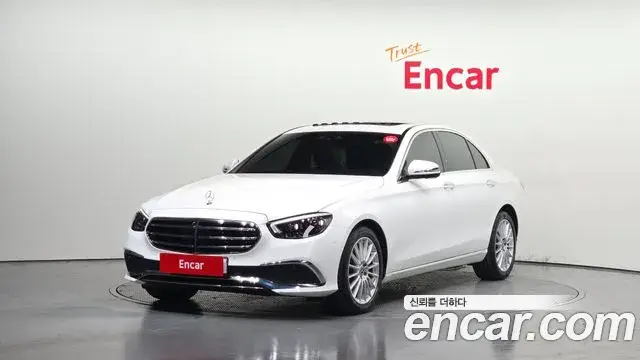 Mercedes-Benz E-Class, 2023