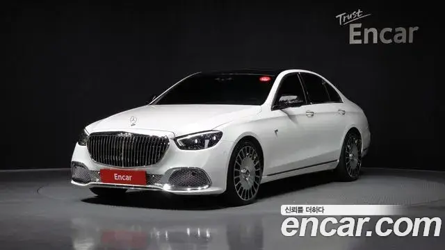 Mercedes-Benz E-Class, 2022