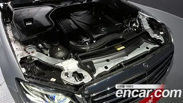 Mercedes-Benz E-Class, 2020