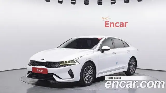 Kia K5, 2021