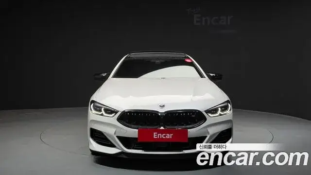 BMW 8 Series, 2022