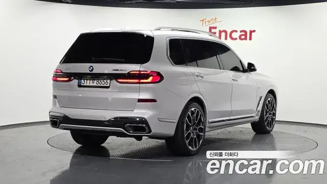 BMW X7, 2024
