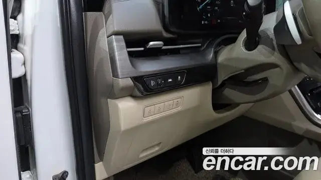 Kia Carnival, 2022