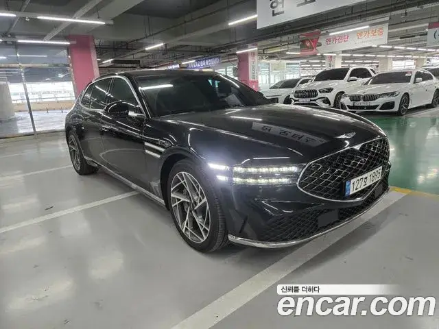 Genesis G90, 2022