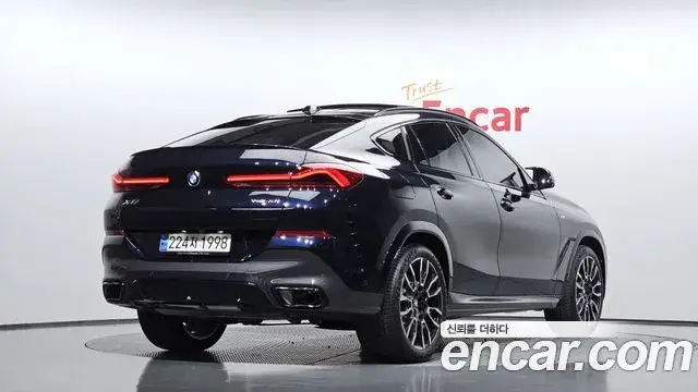 BMW X6, 2025