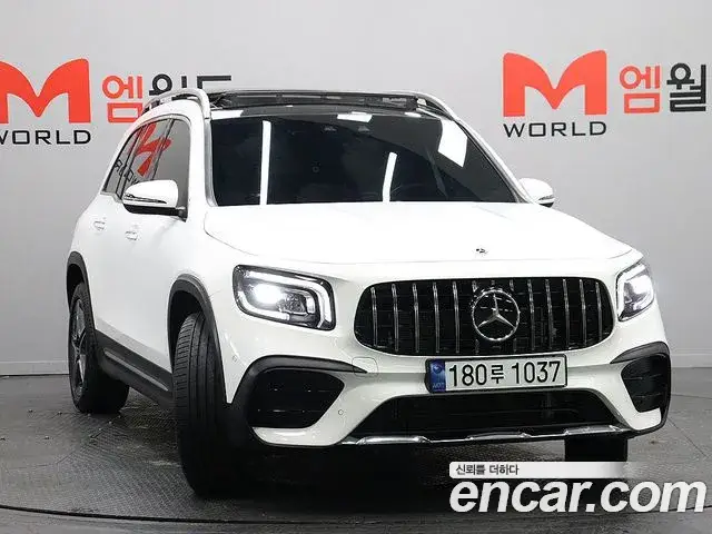 Mercedes-Benz GLB-Class, 2023