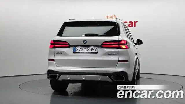 BMW X5, 2025
