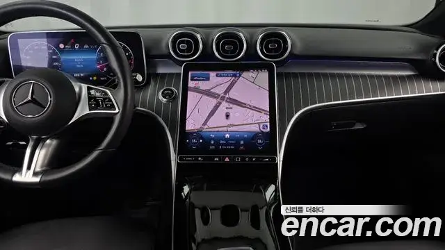 Mercedes-Benz C-Class, 2024
