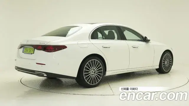 Mercedes-Benz E-Class, 2025