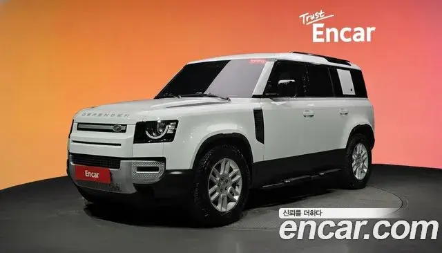 Land Rover Defender, 2021