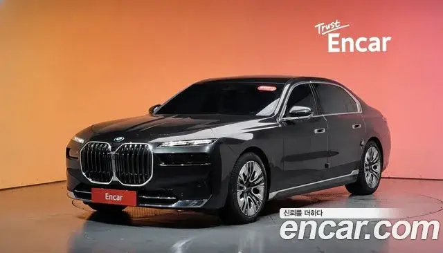 BMW 7 Series, 2023